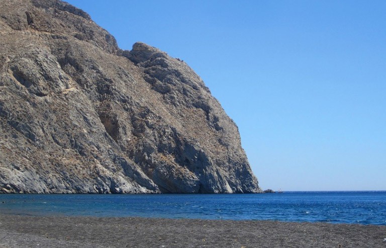 Explore the Unique Coastline of Santorini